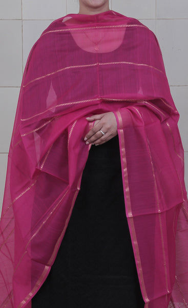 Handwoven Maheshwari Silk Zari Dupatta